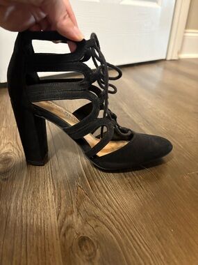 Lace-Up Strappy High Heel Pump - Black